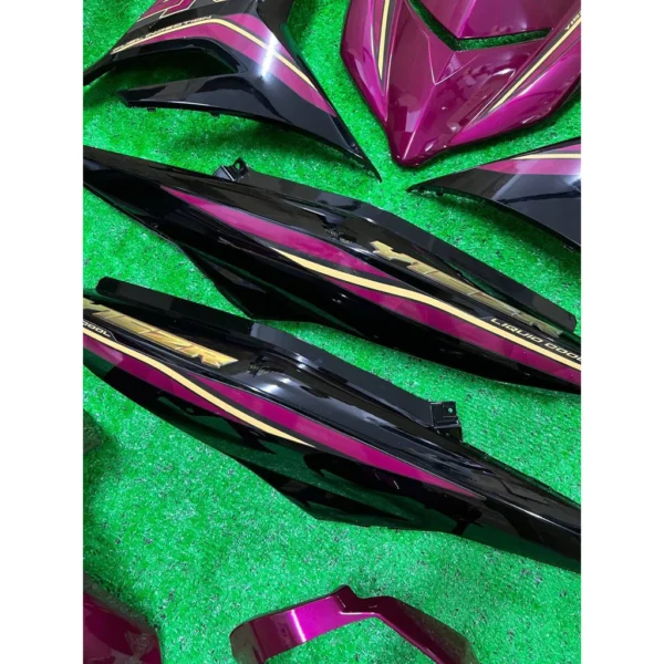 Y15ZR Titan Maroon Cover Set
